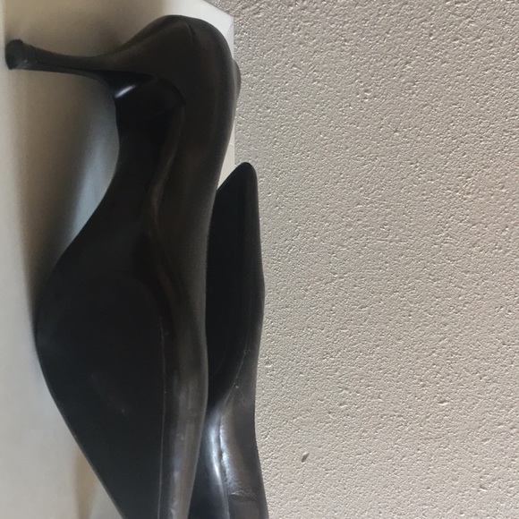 BCBG Shoes - Picture 5 of 6